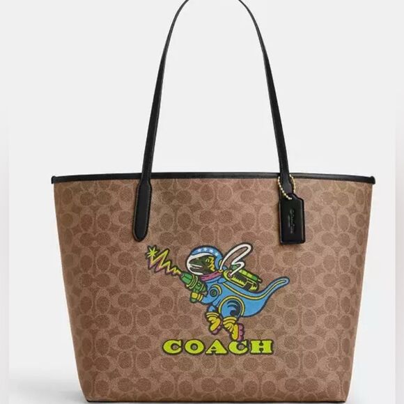 🔥🎁NWT! Cosmic Coach City Tote Bag Signature Canvas w/ Rexy Print, Msrp:$450.00 - Picture 2 of 5